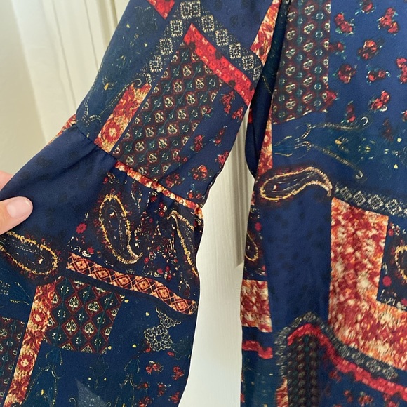 Dress - Picture 4 of 5